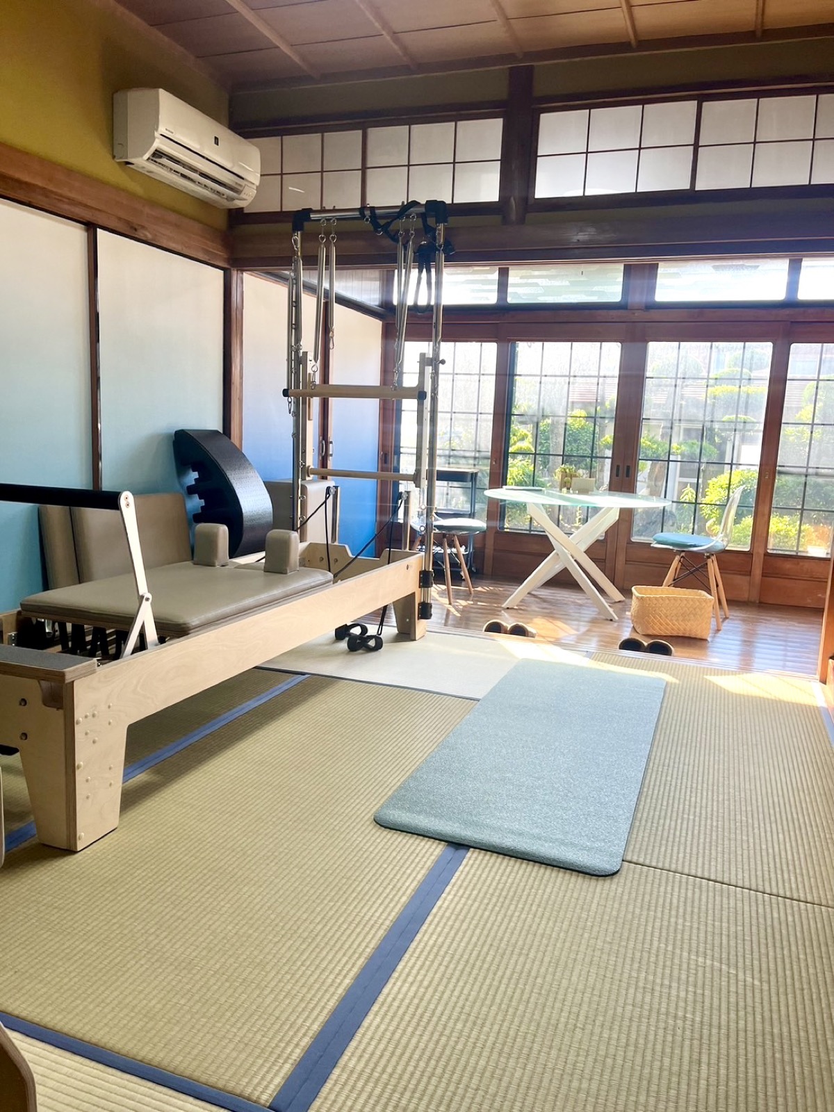 赤間宿店 の店内